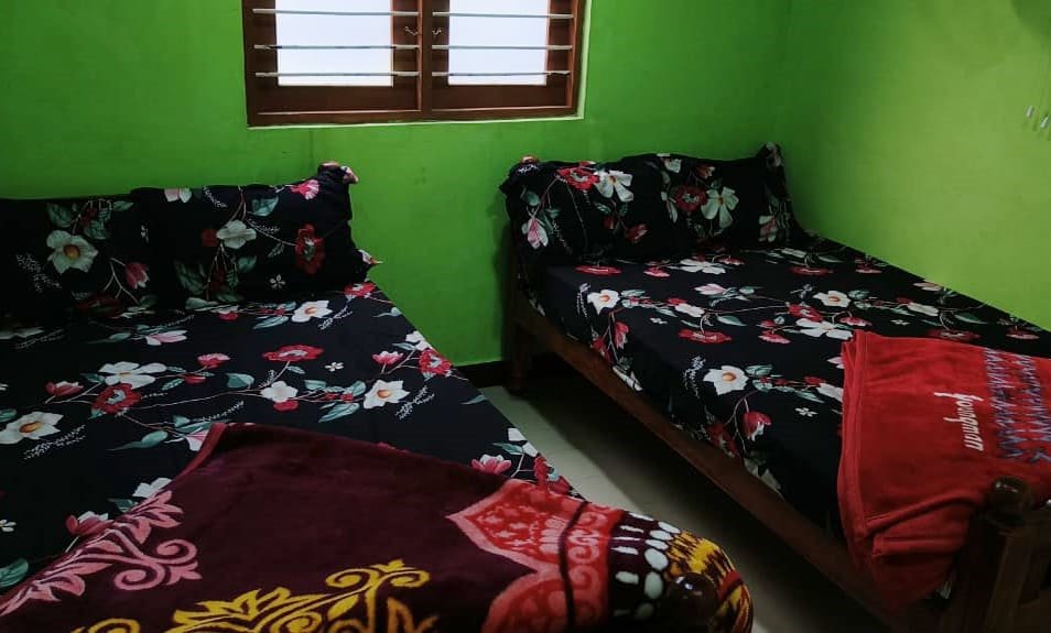 Valparai Kurangumudi Estate Homestay