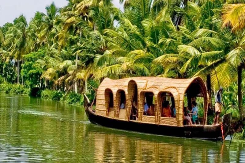 kerala-backwater-tours-package1